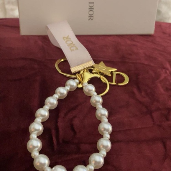 Dior White Pearl key chain/ bag charm  with Gold Charms with Dior box NIB - Picture 2 of 7